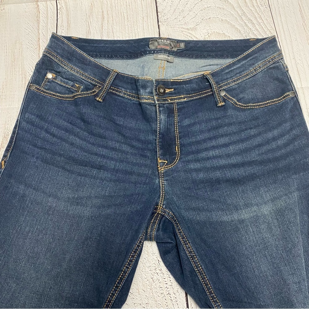 Torrid Luxe slim boot super stretch Dark Blue Boot Cut Jeans 12s